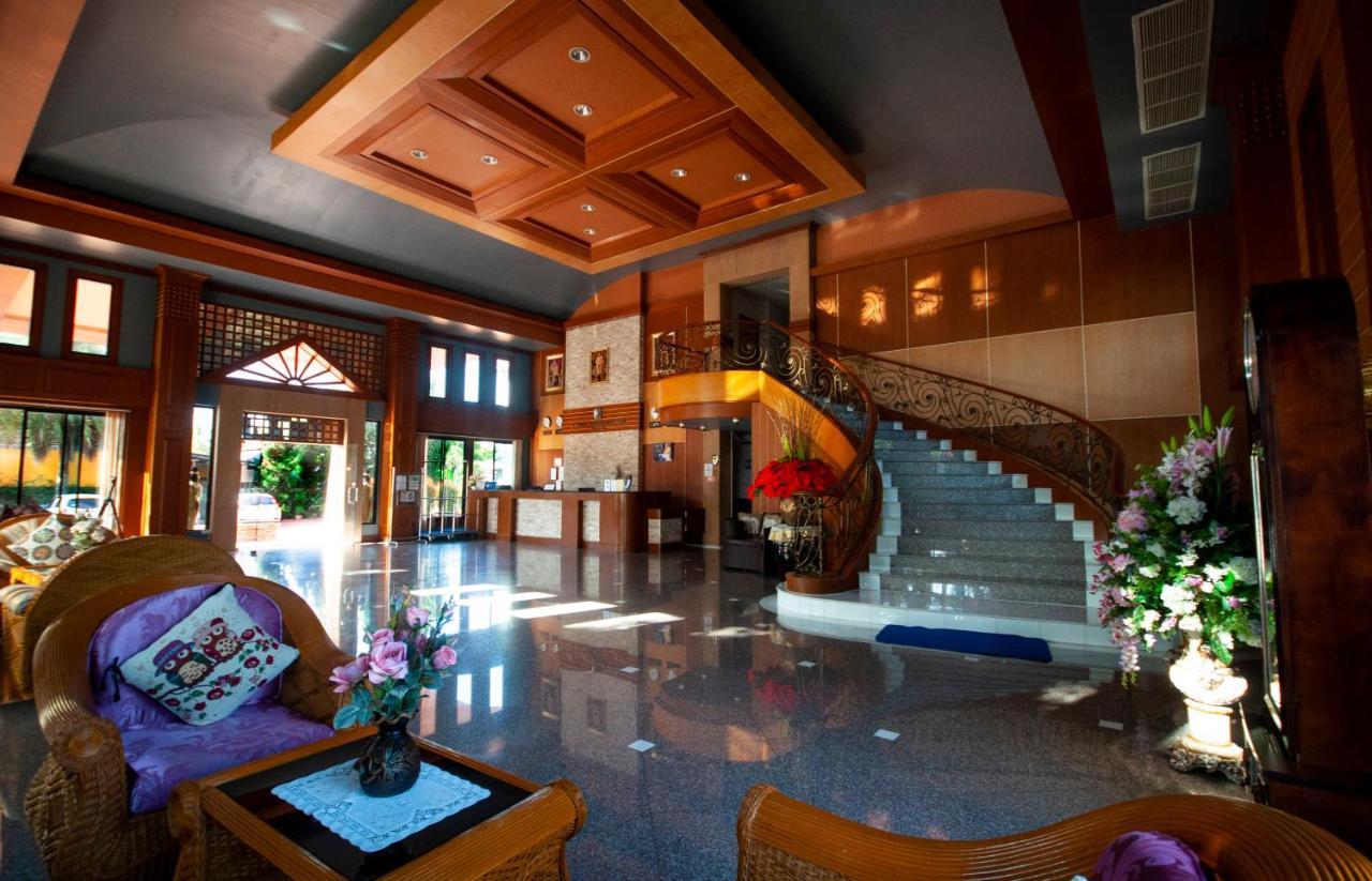 Chiangrai Grand Room Hotel Chiang Rai Zewnętrze zdjęcie
